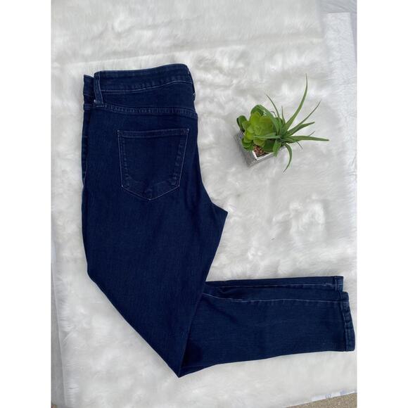 Universal Thread Women's Dark Blue Skinny Jeans Size 10 - Picture 1 of 6